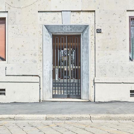 Spacious Flat Close To Fondazione Prada & Metro Mailand Exterior foto